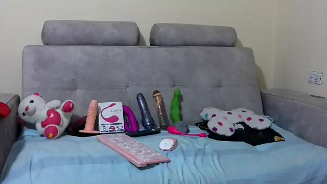 PenelopeHot 91 online show from October 2025 06:47:02 PM