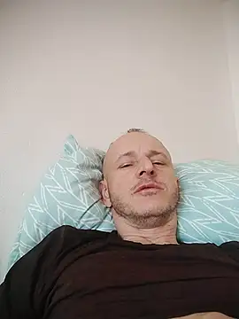 Snapshot of Singlepennis chatting on March 2025 02:42:02 PM Singlepennis online show from March 2025 02:42:02 PM