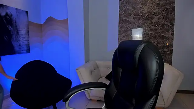 AliceHarper  online show from October 2025 07:12:01 PM