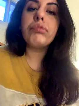 Snapshot of holyeroticss chatting on October 2025 09:35:02 PM holyeroticss online show from October 2025 09:35:02 PM