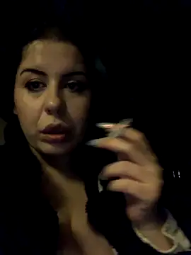 Snapshot of holyeroticss chatting on November 2025 12:43:01 AM holyeroticss online show from November 2025 12:43:01 AM