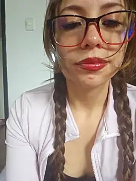 mmmVirginia online show from November 2025 05:22:01 PM