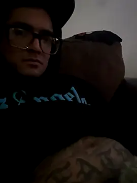 ILLUM1NATE online show from November 2025 05:23:01 PM