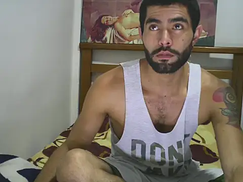 hideonbush051 online show from November 2025 03:24:02 PM