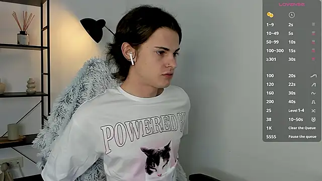 Snapshot of little_femb0y chatting on February 2026 11:44:02 AM little femb0y online show from February 2026 11:44:02 AM