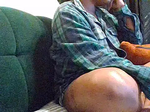 NATASHA LUCKY online show from April 2026 08:09:02 PM