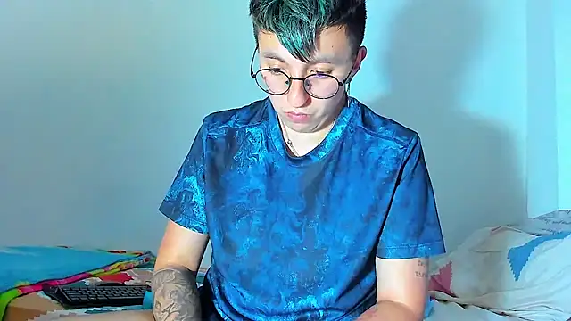 Sexyboy 666 online show from December 2025 12:59:02 AM