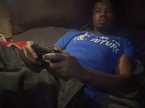 Snapshot of SlimeCrownzOut5 chatting on April 2026 02:11:02 AM SlimeCrownzOut5 online show from April 2026 02:11:02 AM