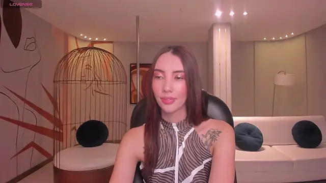 Snapshot of AnaisNin chatting on March 2025 12:35:02 PM AnaisNin online show from March 2025 12:35:02 PM