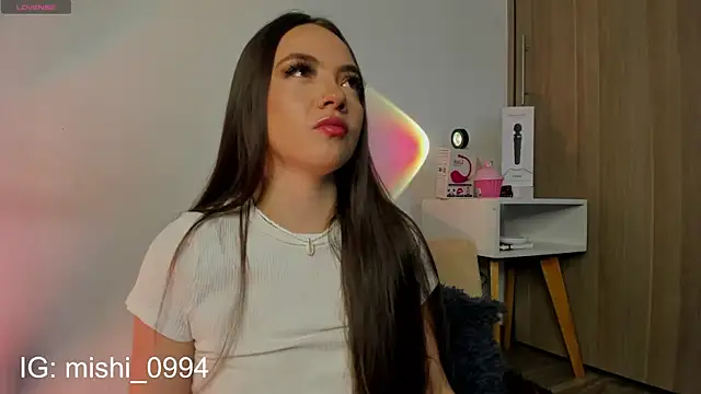 Snapshot of Shani_tay chatting on December 2024 04:01:02 AM Shani tay online show from December 2024 04:01:02 AM