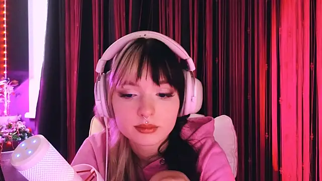 Avi Nile online show from January 2026 03:01:02 AM