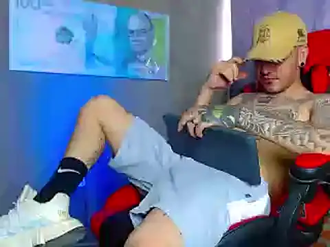 smoker445 online show from March 2025 04:28:02 PM