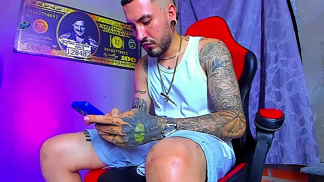 smoker445 online show from November 2025 05:18:02 AM