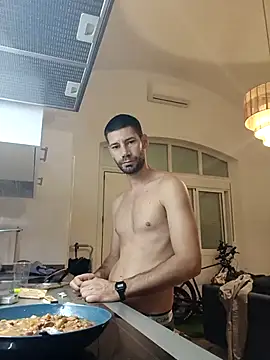 Snapshot of litleboy92 chatting on November 2025 12:32:01 AM litleboy92 online show from November 2025 12:32:01 AM