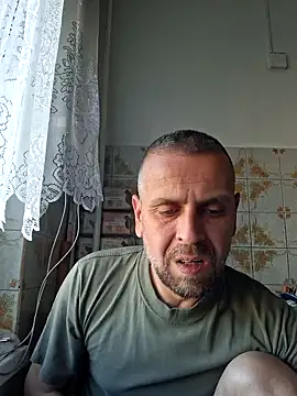 Snapshot of Huncutkuki chatting on April 2026 02:39:02 PM Huncutkuki online show from April 2026 02:39:02 PM