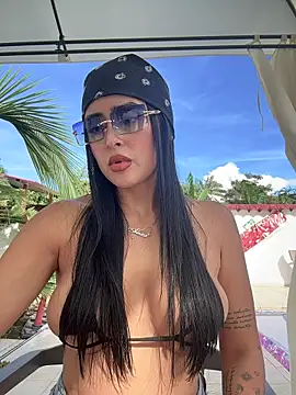 Alexandra duque online show from October 2025 08:26:01 PM