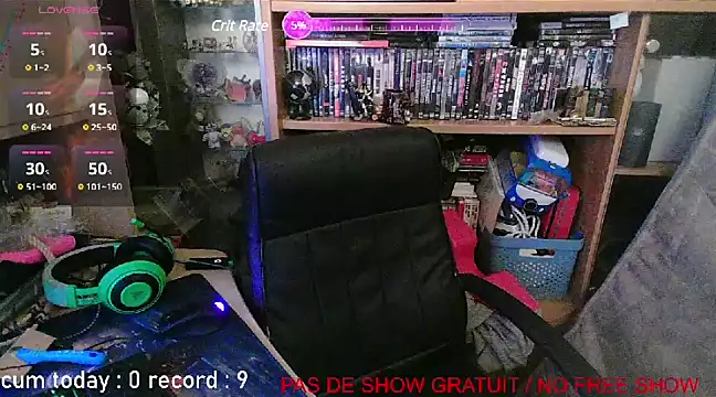 nicolasdumand21 online show from February 2025 08:45:02 PM