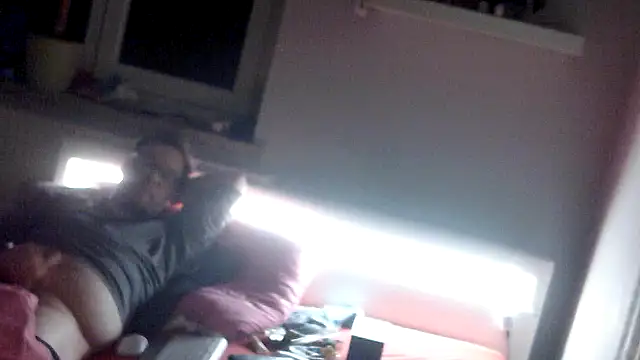 larsgessner30 online show from February 2026 01:55:02 AM