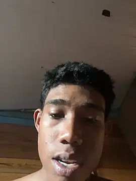 novinhooxz online show from June 2026 08:35:02 PM