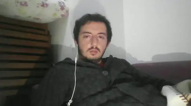 laynufff online show from February 2025 12:39:01 AM