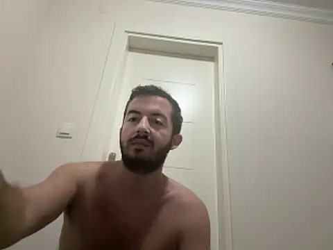 laynufff online show from June 2026 05:02:02 AM