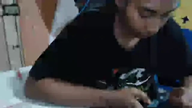 yohatinelly07 online show from October 2025 01:50:02 AM