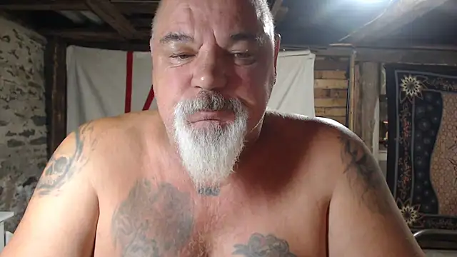 Snapshot of Newfiesausage1972 chatting on July 2026 08:40:01 AM Newfiesausage1972 online show from July 2026 08:40:01 AM
