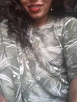 Snapshot of Simaran_bhabhi chatting on October 2025 01:06:01 AM Simaran bhabhi online show from October 2025 01:06:01 AM