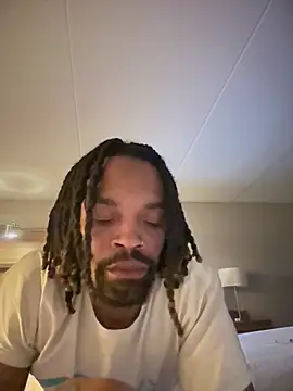 Snapshot of 1BeautyN1Beast chatting on February 2026 03:16:02 AM 1BeautyN1Beast online show from February 2026 03:16:02 AM