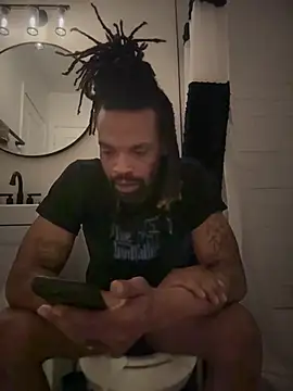 Snapshot of 1BeautyN1Beast chatting on February 2026 02:51:01 PM 1BeautyN1Beast online show from February 2026 02:51:01 PM