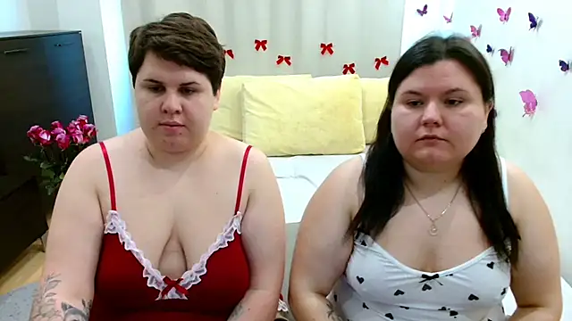 BeckyAndHellen online show from October 2025 09:20:01 AM