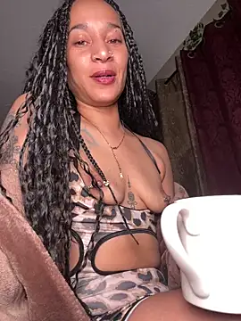 Shuggabutt online show from March 2026 06:08:01 AM