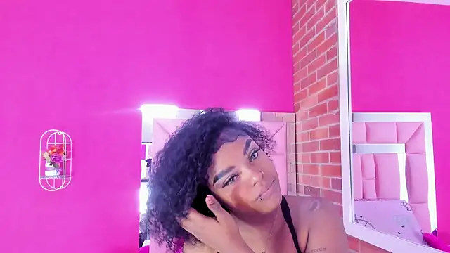 Snapshot of malu_horny_69 chatting on June 2026 02:43:01 PM malu horny 69 online show from June 2026 02:43:01 PM