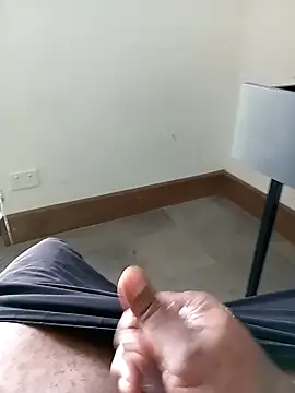 Snapshot of tuwegon chatting on March 2026 02:26:02 AM tuwegon online show from March 2026 02:26:02 AM