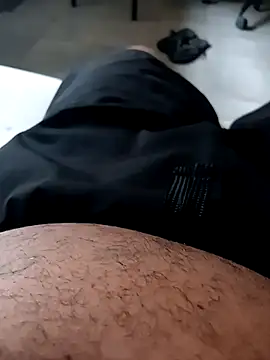 Snapshot of tuwegon chatting on April 2026 11:37:02 PM tuwegon online show from April 2026 11:37:02 PM