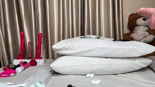 SexyAudreyFuck online show from January 2026 08:18:02 AM