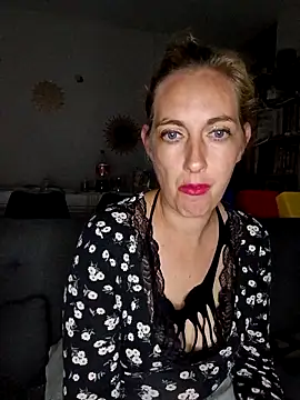 leplaisirdudesir online show from November 2025 09:14:02 PM