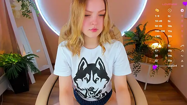 stay with alice online show from February 2025 12:49:01 PM