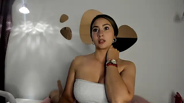 Snapshot of ValentinaaF chatting on February 2026 11:54:02 AM ValentinaaF online show from February 2026 11:54:02 AM