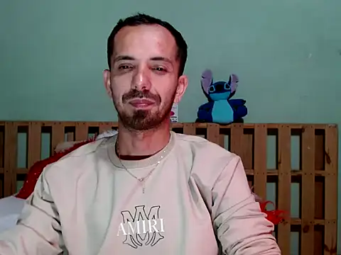 Tomas Tylor online show from January 2026 01:52:02 AM