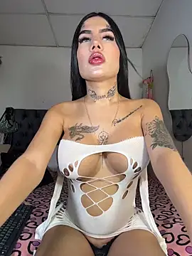 saragill323 online show from March 2026 10:36:05 PM