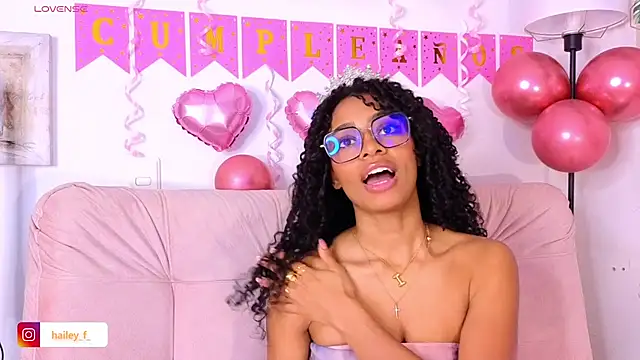 Heily Fox online show from March 2025 07:38:02 AM