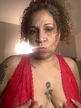 ladycreamypr2 online show from February 2026 04:06:01 AM