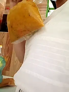 NgocQuyen2K online show from March 2025 05:32:01 AM