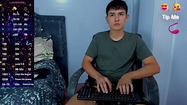 Jacobb Lee online show from November 2025 08:51:01 PM