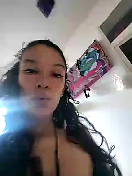 rebekka simpson online show from February 2025 04:47:02 PM