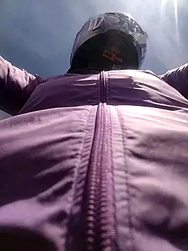 rebekka simpson online show from April 2026 07:00:01 PM