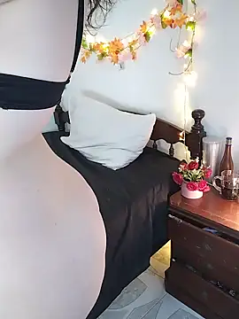 Malka Burning online show from January 2025 10:51:02 PM