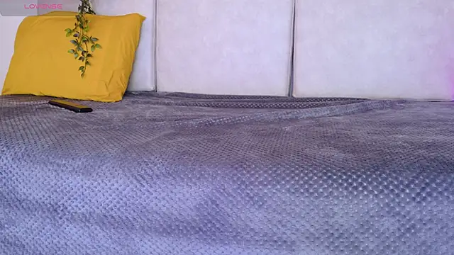 Malka Burning online show from April 2026 08:07:02 PM