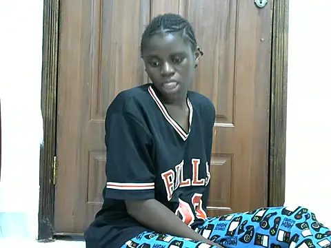 hottgirlval online show from April 2026 01:49:01 PM